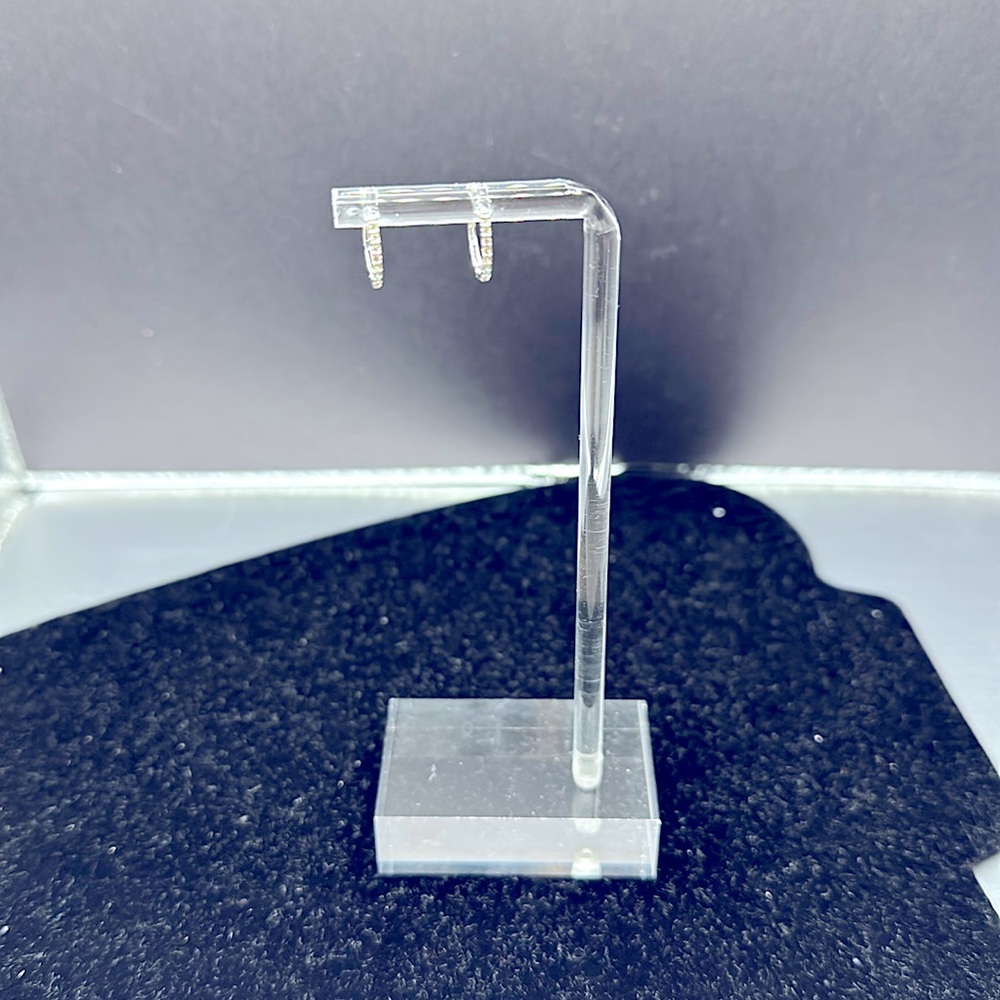 18k white gold diamond hoop earrings